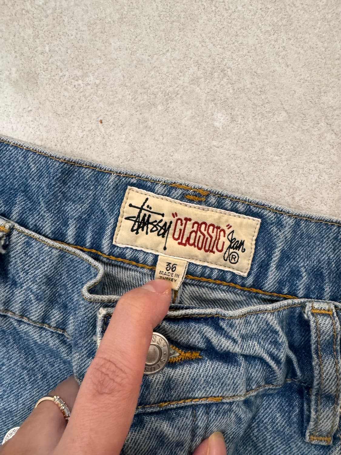 스투시 클래식진 연청 36사이즈 팝니다 상품이미지2