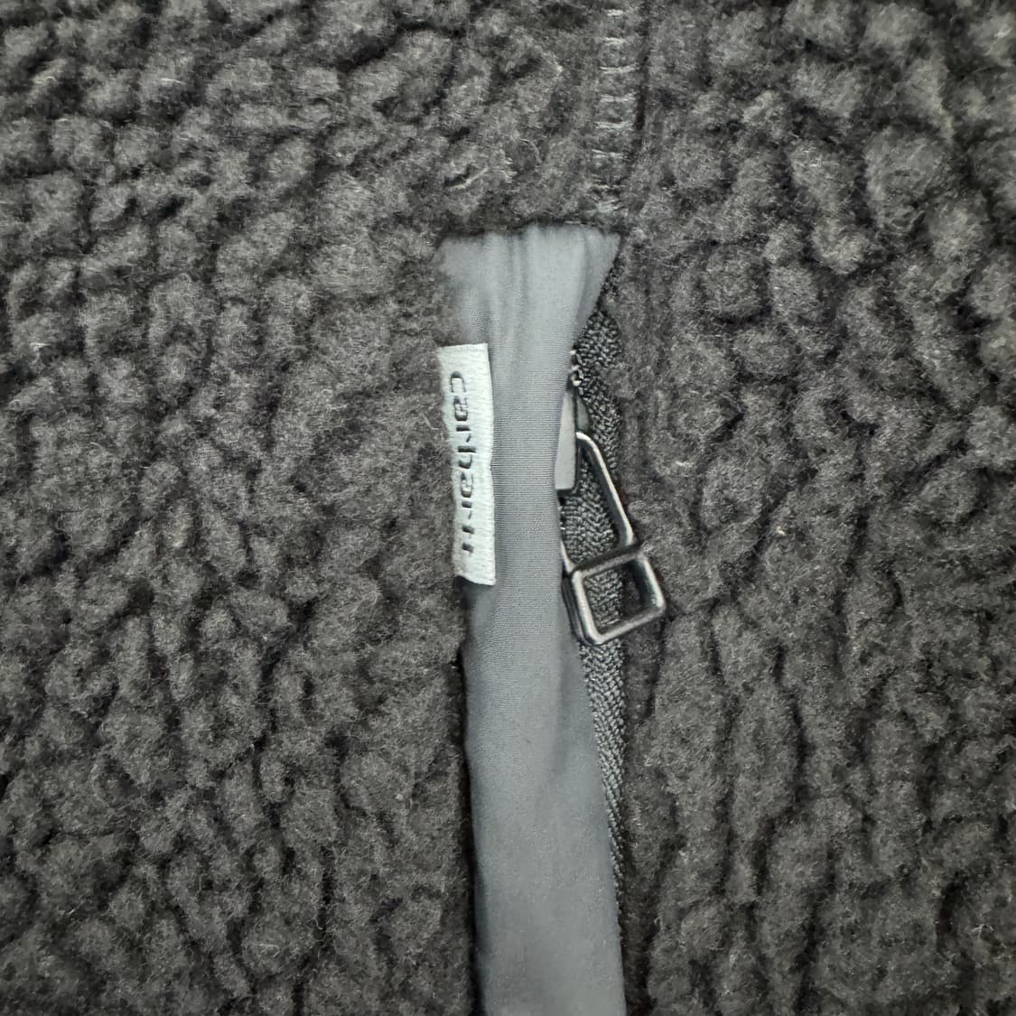 M(100) 칼하트 WIP 블랙 플리스 집업 자켓  상품이미지6