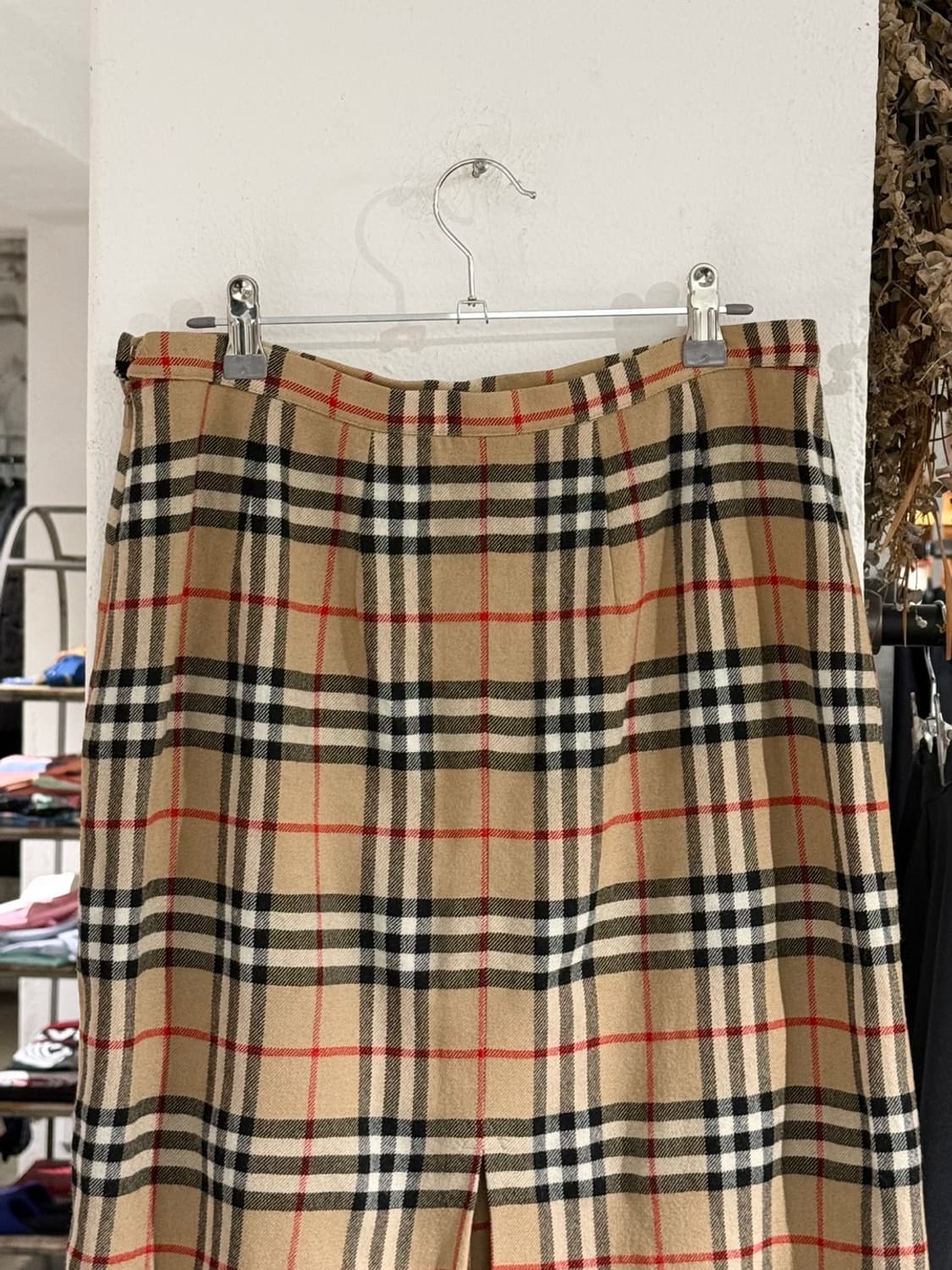 버버리 베이지 노바체크 핀턱 울 미디스커트 상품이미지5