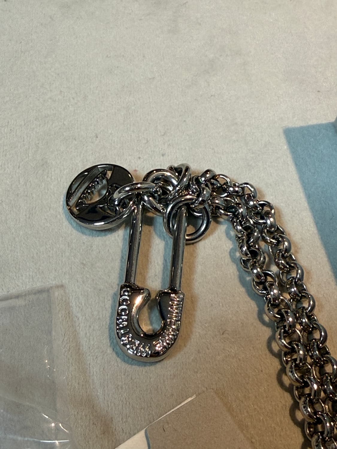 비비안 웨스트우드 이모진 목걸이 Vivienne Westwood 홍은채  상품이미지7