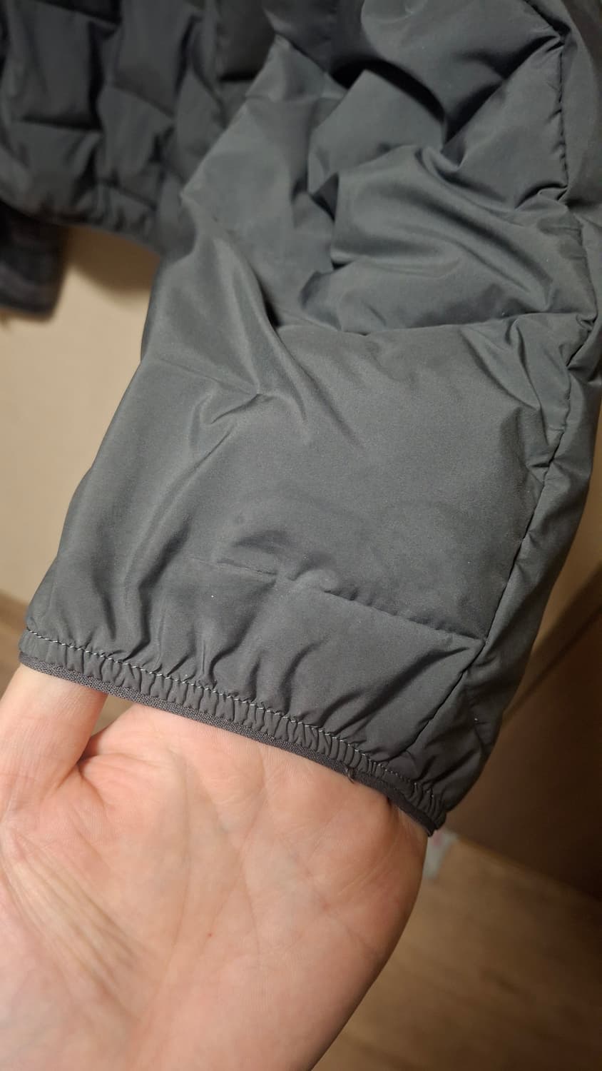 유니클로 퍼프테크 그레이 XL사이즈 상품이미지4