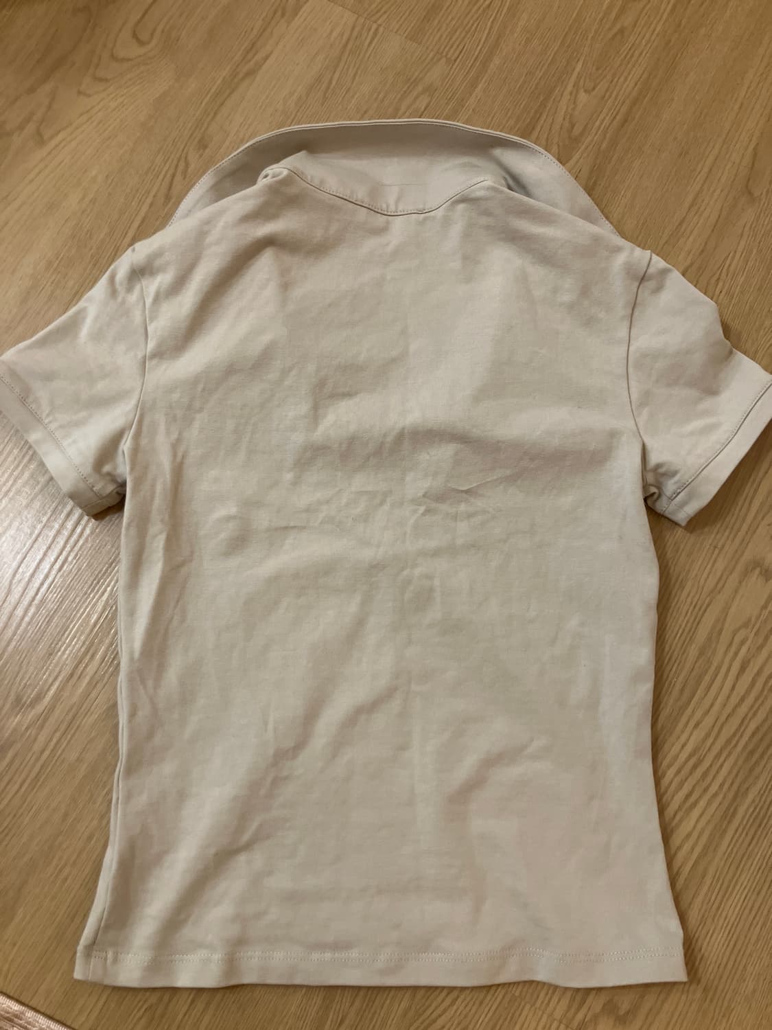 Misbhv 베이지 바시티 브이넥 폴로 S 사이즈 상품이미지5