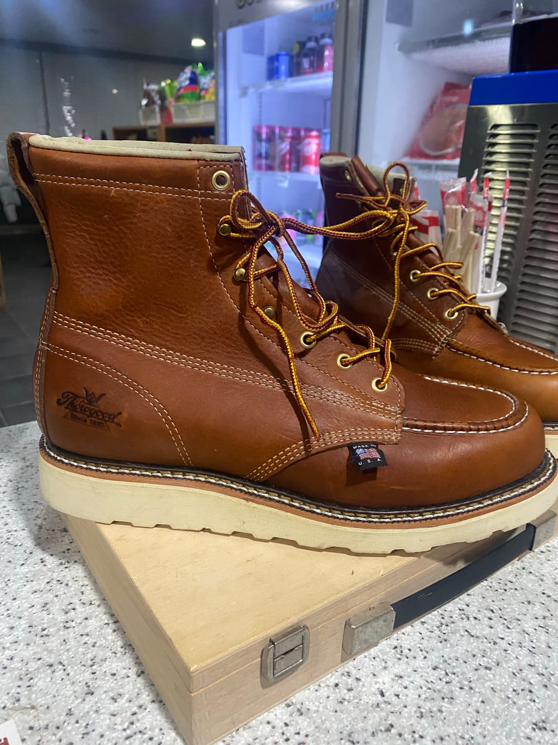 Thorogood 목토 워크 부츠 Made in USA(새상품) 상품이미지1