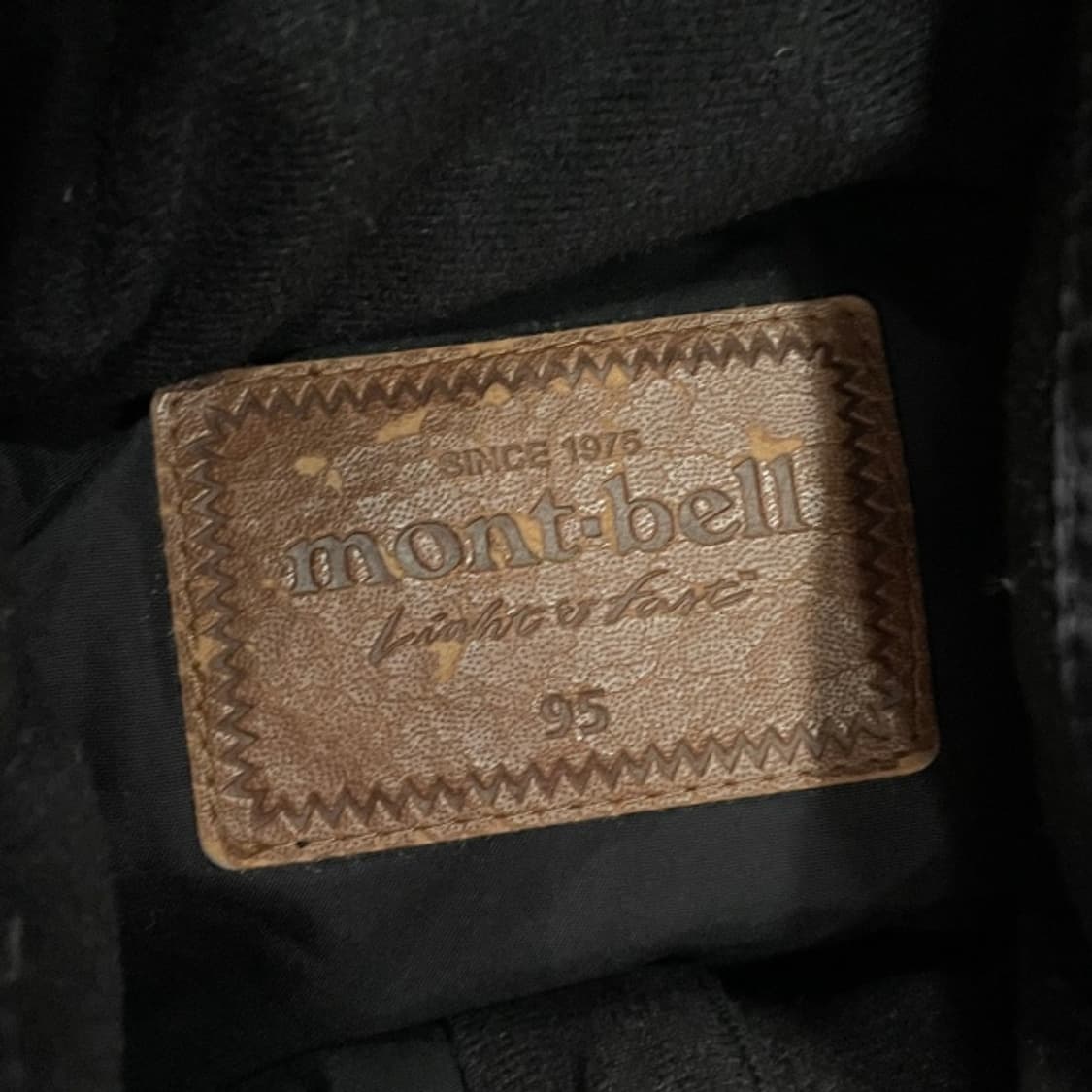 100 몽벨 패딩 상품이미지3