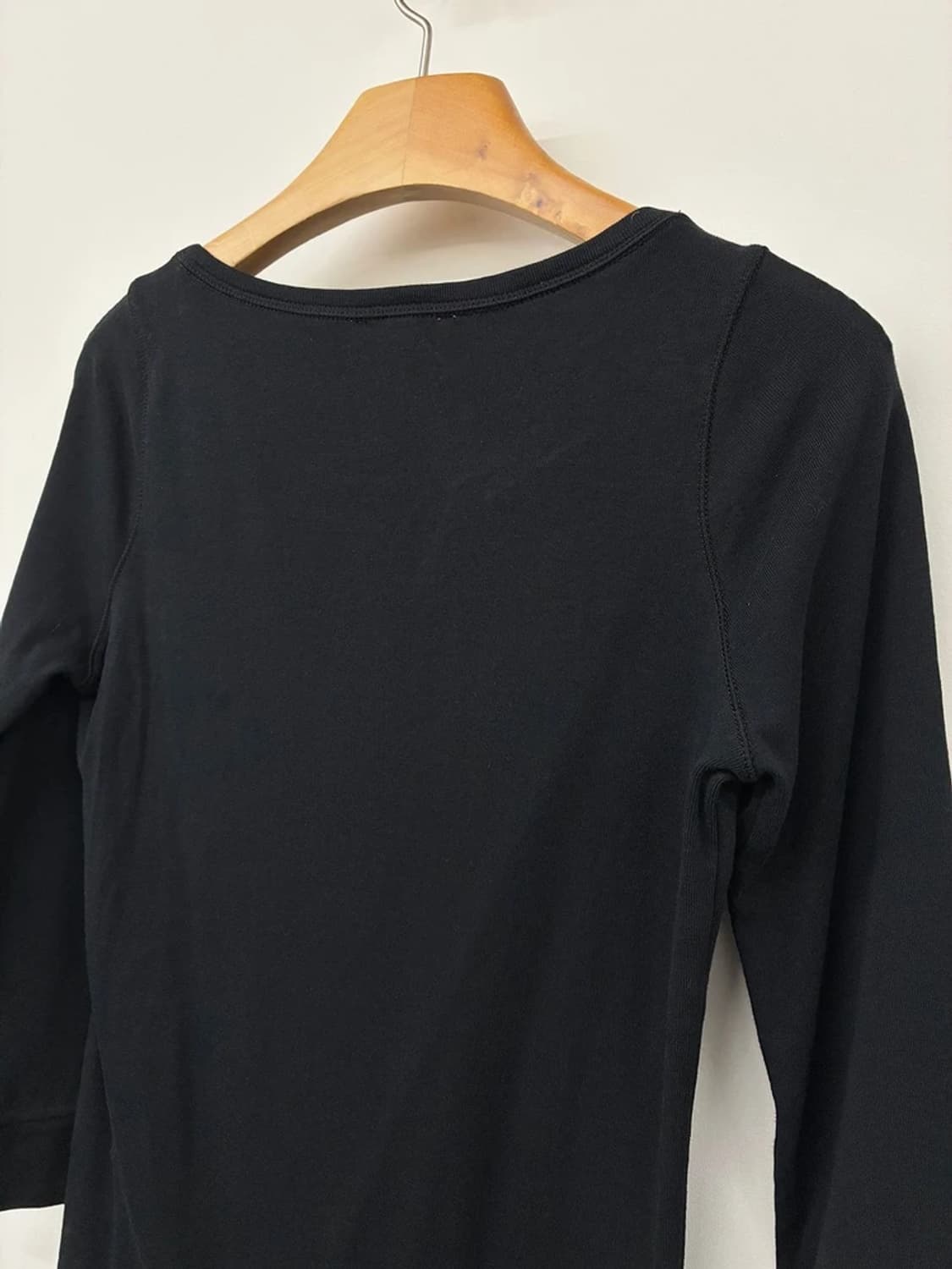 버버리 00's 코튼 블랙 7부 티셔츠 PN9787 상품이미지5