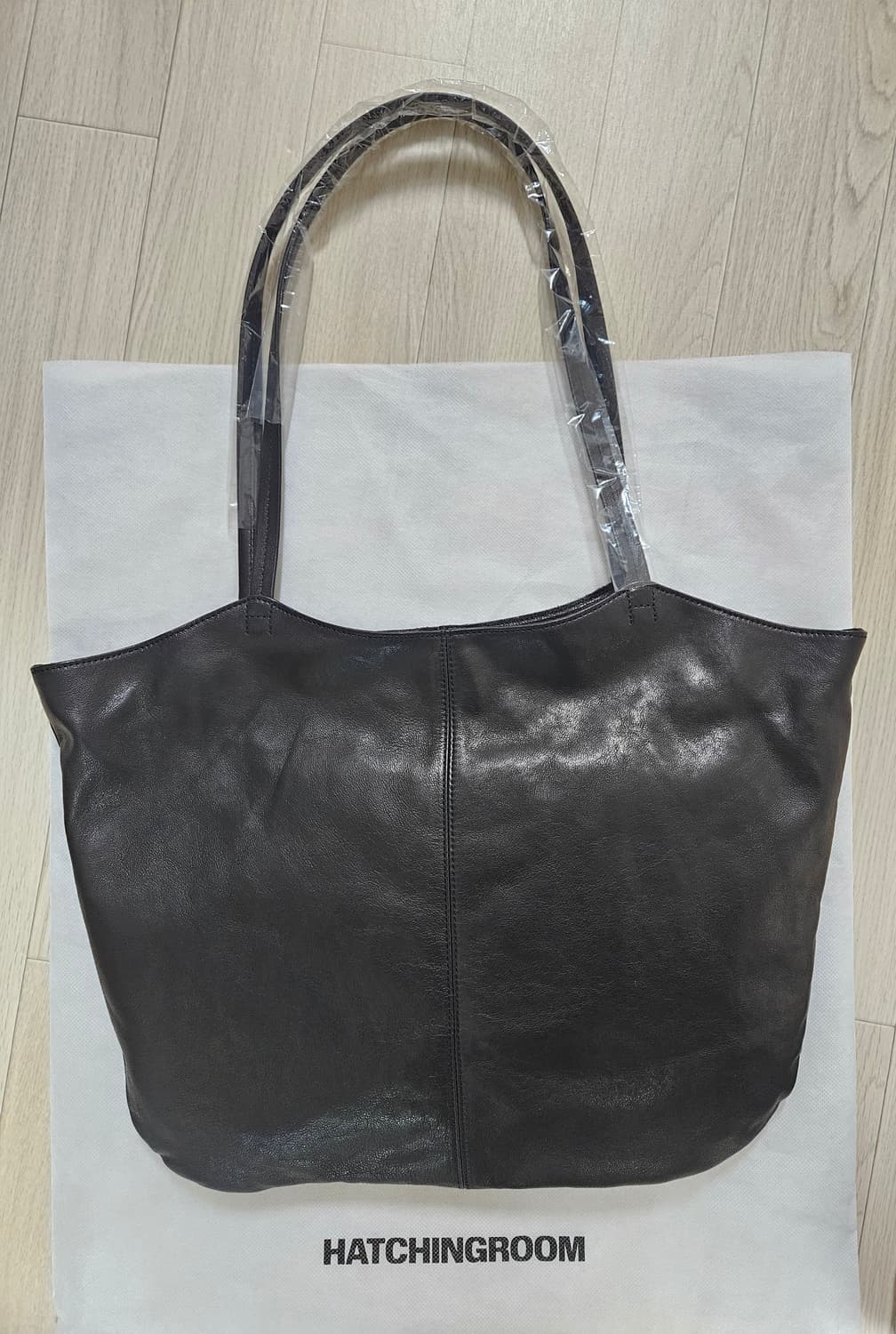 해칭룸 웹 램스레더 토트백 상품이미지2