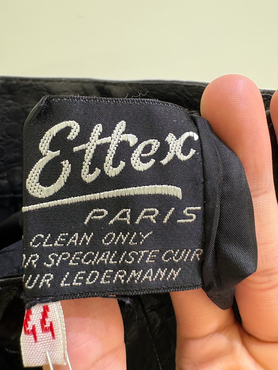 VINTAGE (Made in France) 레더스커트 상품이미지7