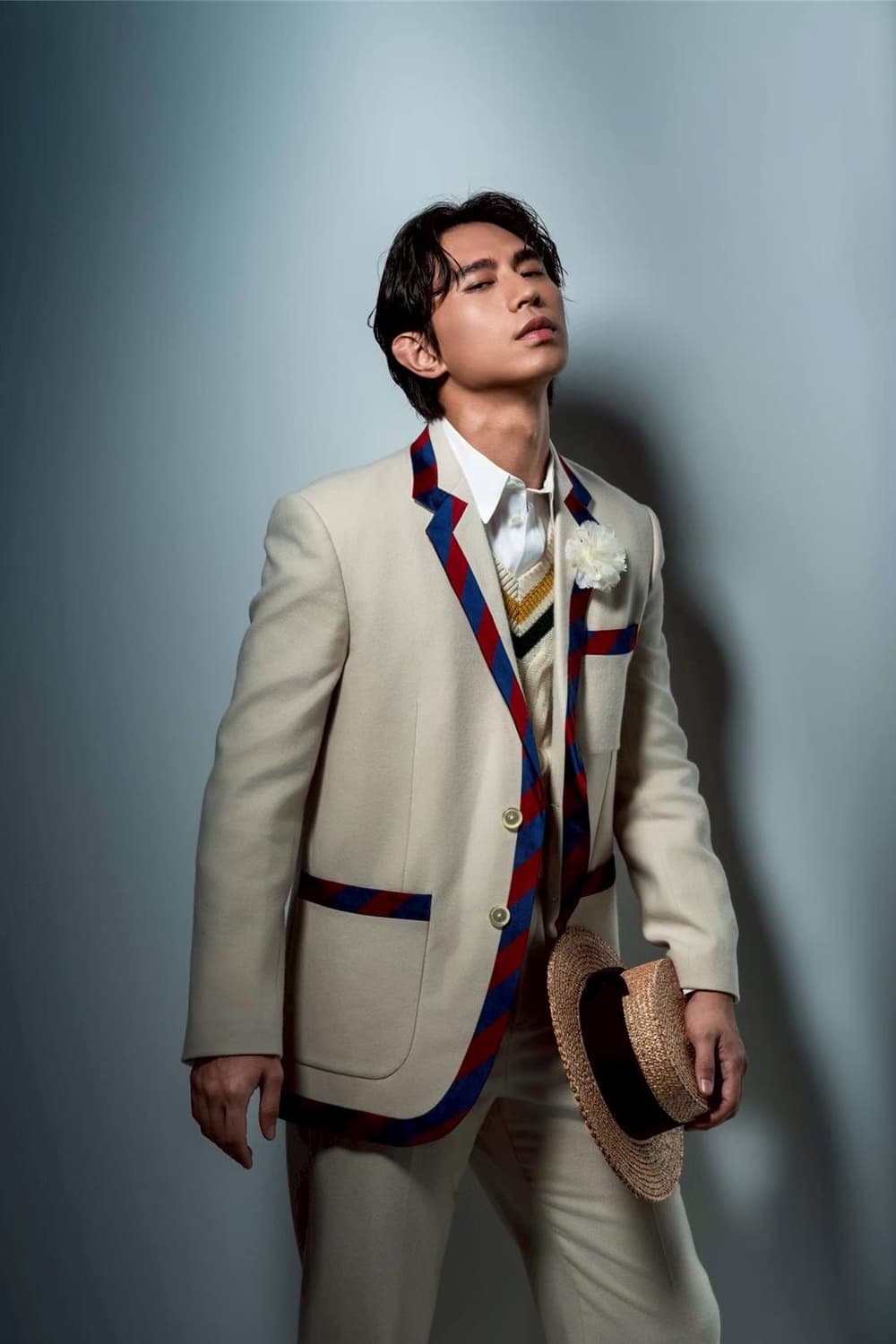 [박보검님 착용] 셀린느 25ss 클래식 엠블렘 자켓 상품이미지2