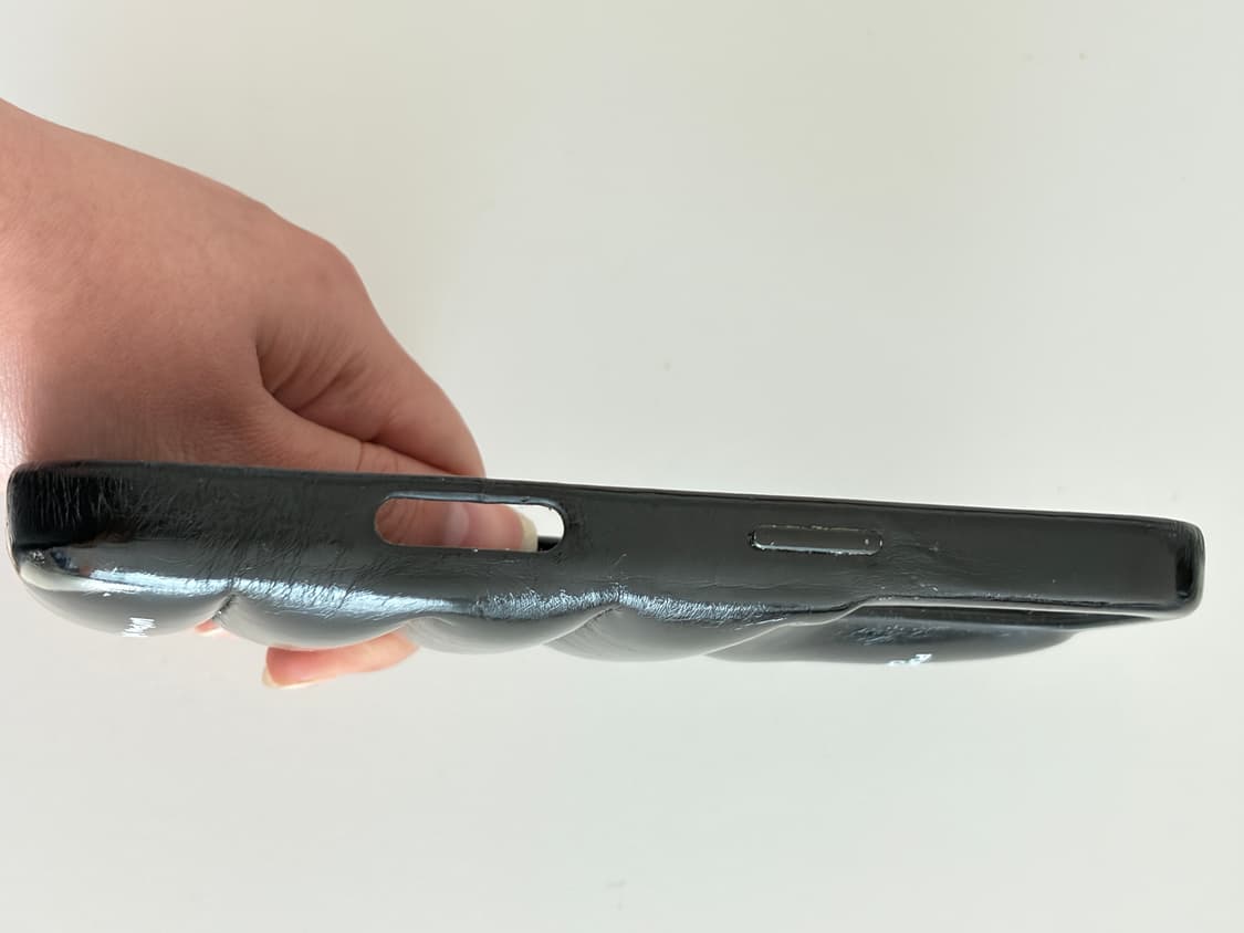 어반소피스티케이션 16프로 케이스 상품이미지3