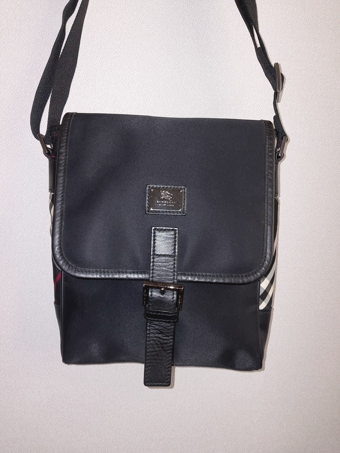 버버리 노바체크 나일론 숄더백 크로스백 상품이미지3