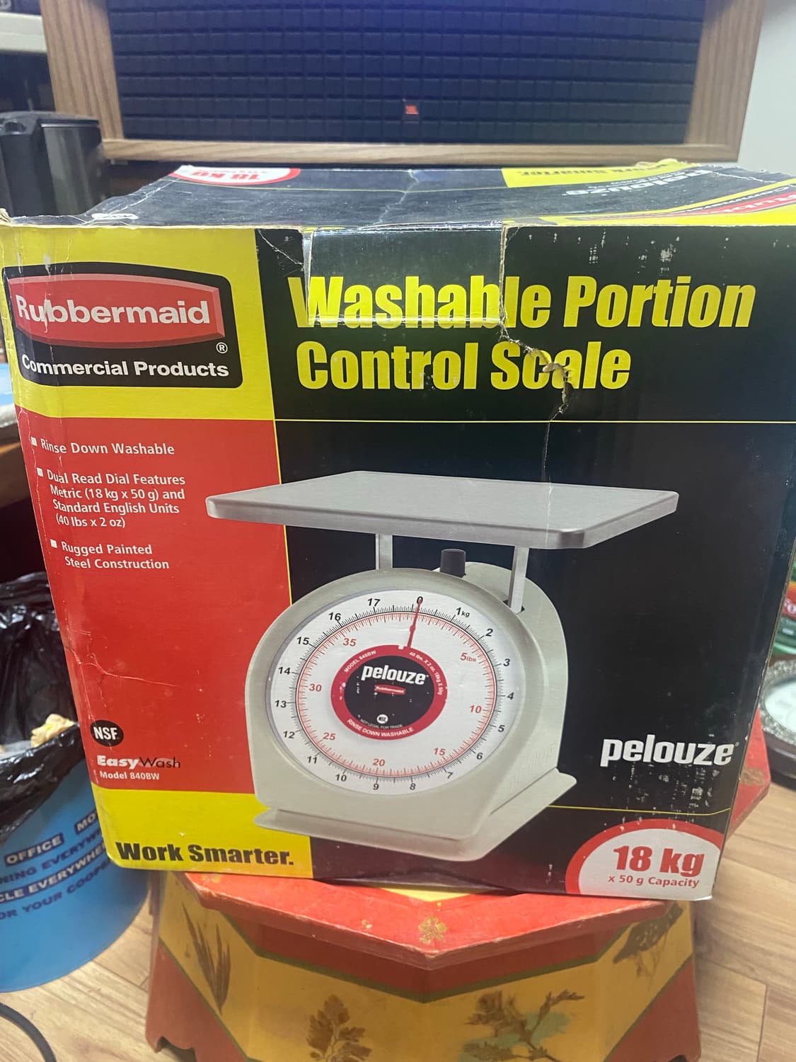 러버메이드 Pelouze 18kg 세척가능 저울  상품이미지1