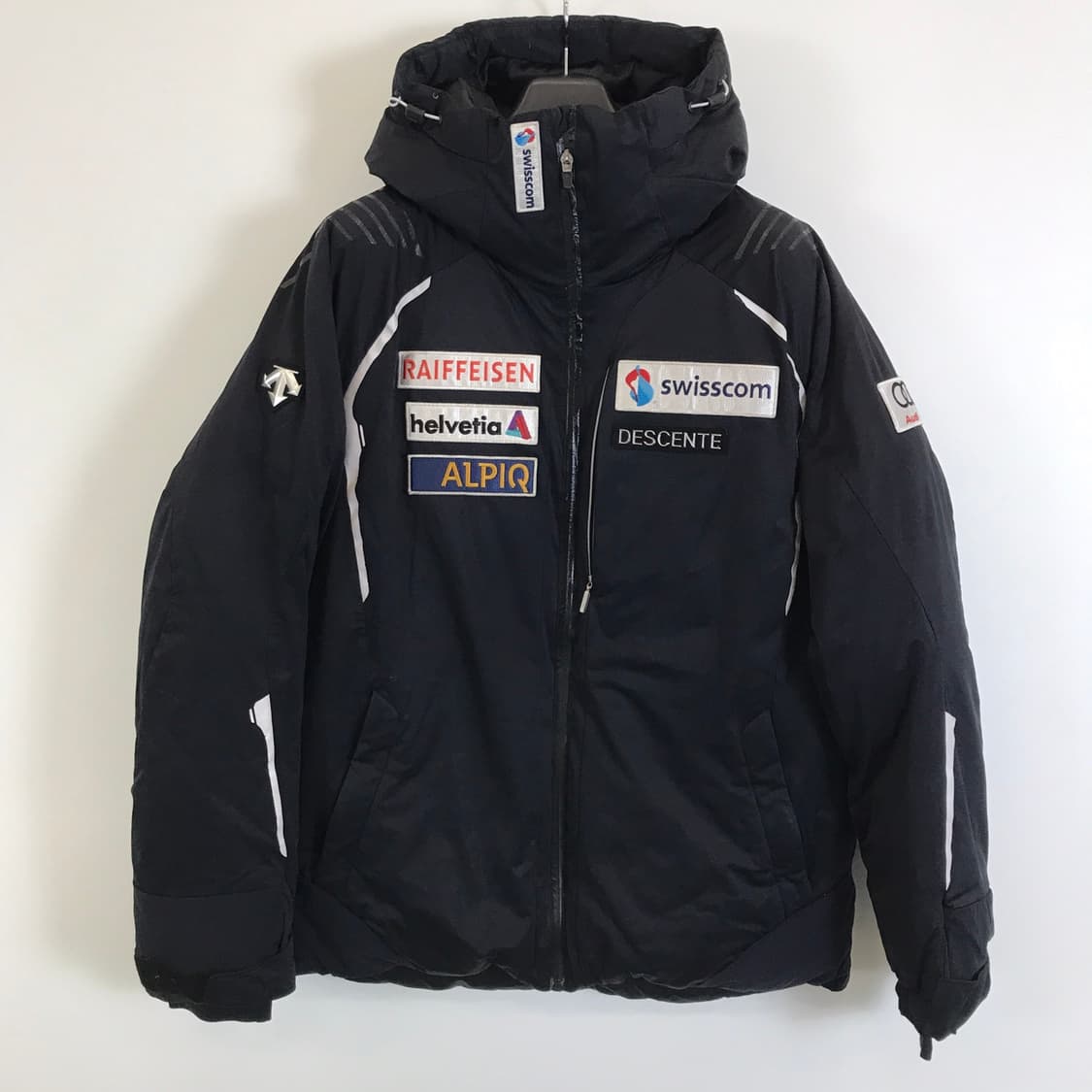 데상트 아우디 덕다운 대장급패딩 [105-110] 상품이미지1