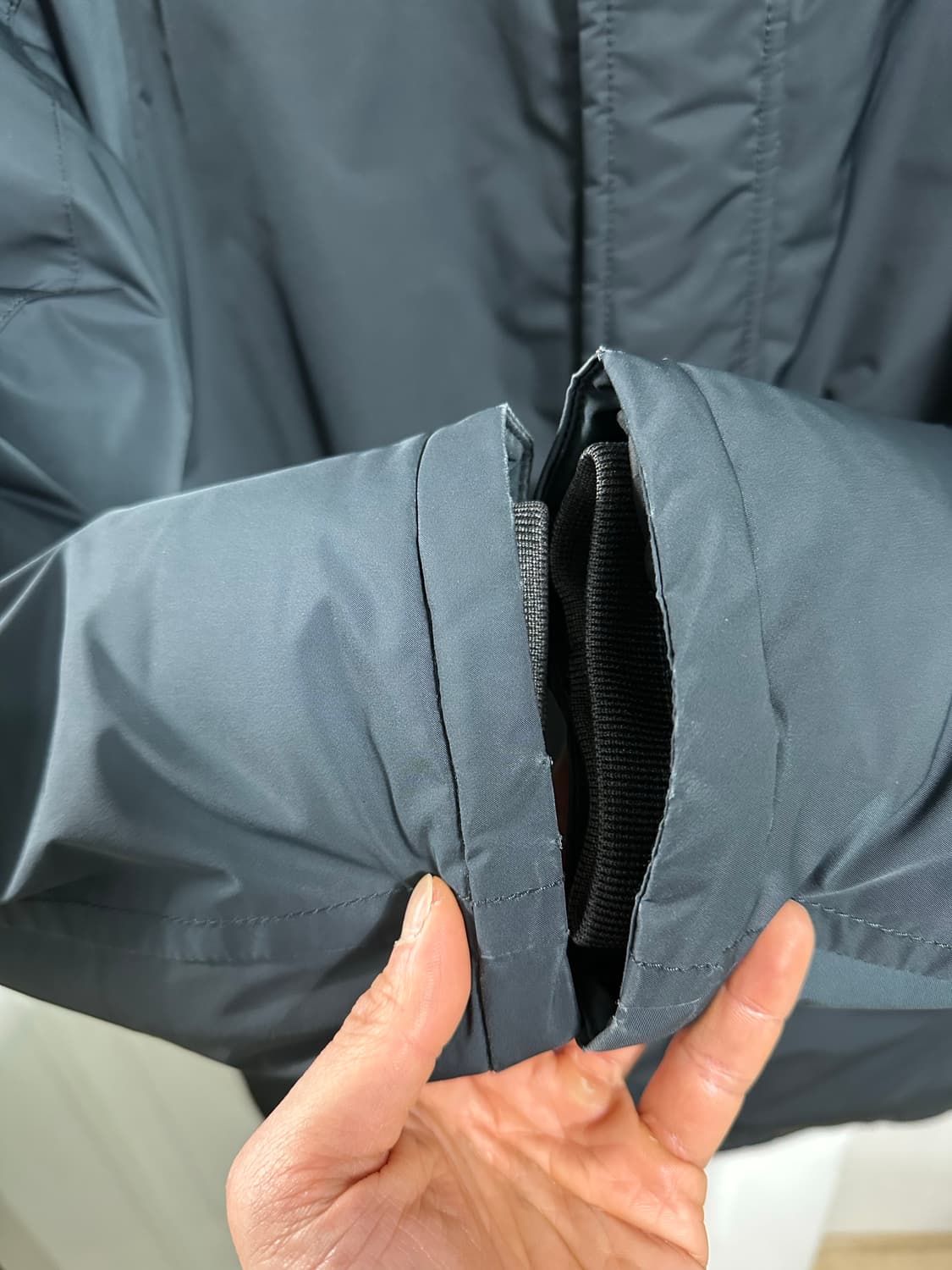 시리즈 후드 패딩 상품이미지4