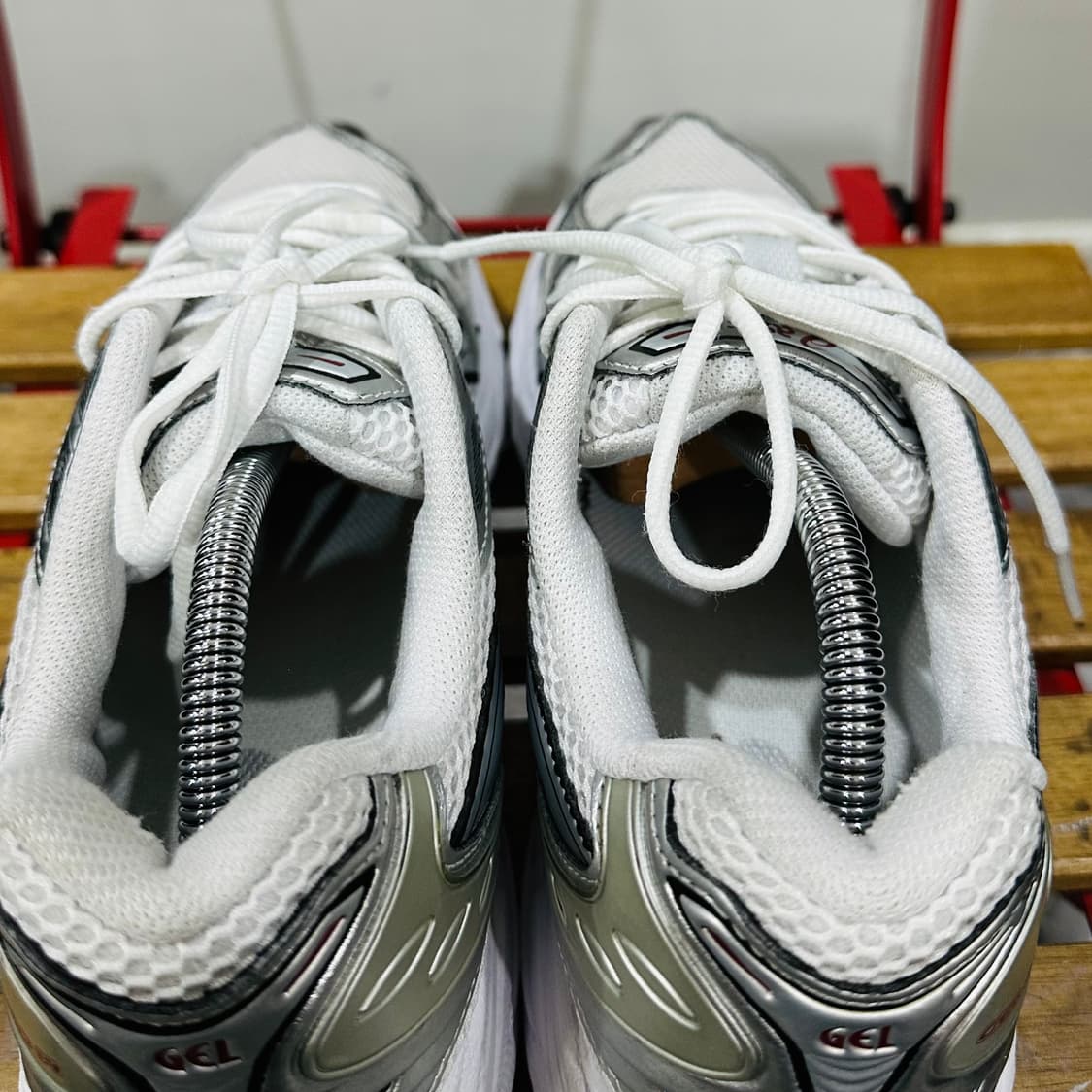 280) 아식스 운동화 남성 남자 젤 카야노 14 화이트 퓨어 실버 레드 상품이미지5