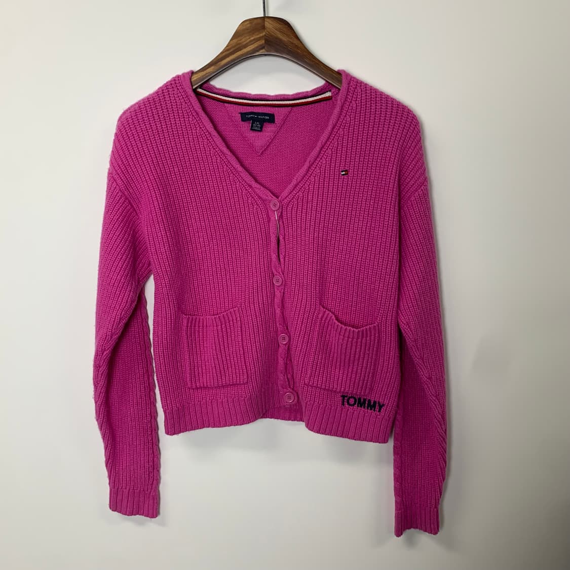 타미힐피거 자수로고 핑크 니트 가디건 상품이미지2