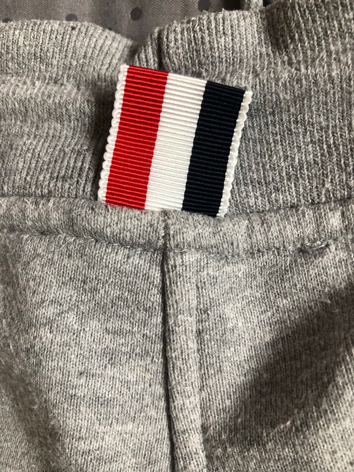 톰브라운 조거팬츠 그레이 (정품) 상품이미지6