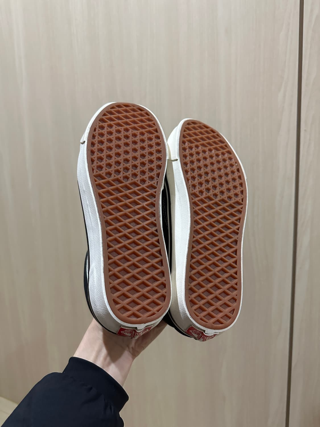 반스 스타일36 올드스쿨 스웨이드 블랙 245 상품이미지6