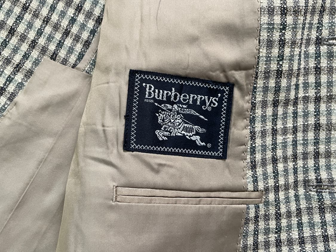 버버리 체크 블레이저  J03903 상품이미지5