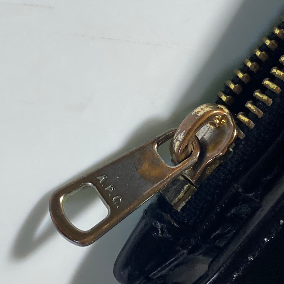 [정품] A.P.C. 아페쎄 리세 로고 지퍼 반지갑 상품이미지5