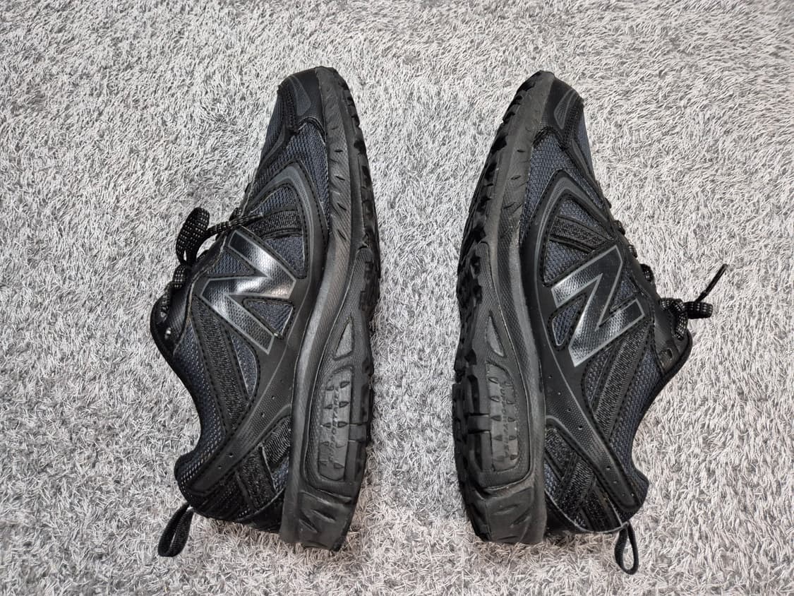 뉴발란스 410v5 트리플블랙 265 상품이미지7