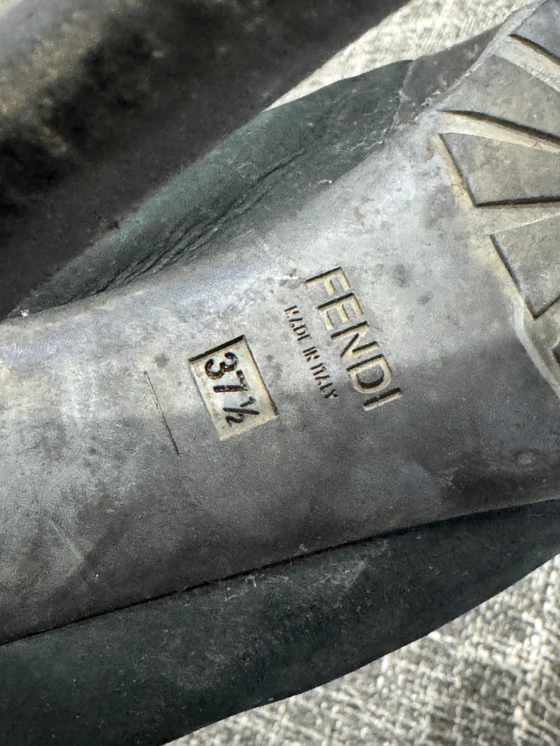 펜디 Fendi 블랙 롱부츠 37.5 정품 상품이미지8