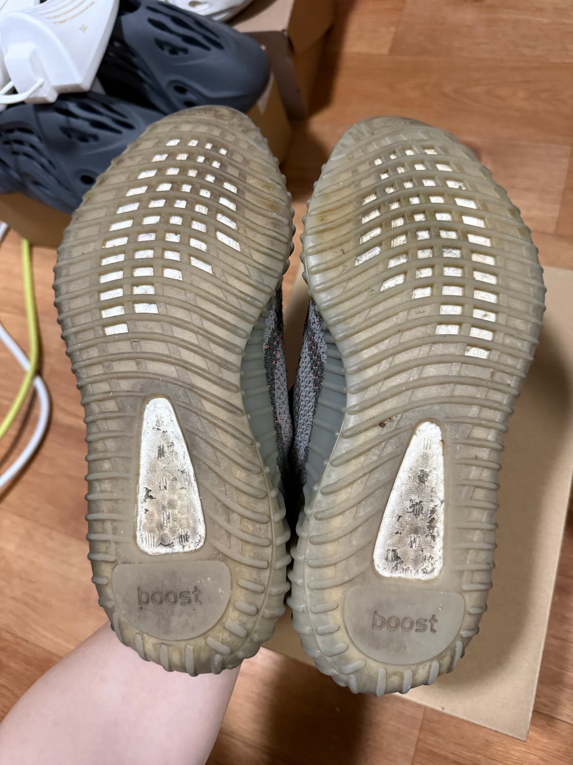 [250] 아디다스 이지부스트 350 벨루가 초판 상품이미지5