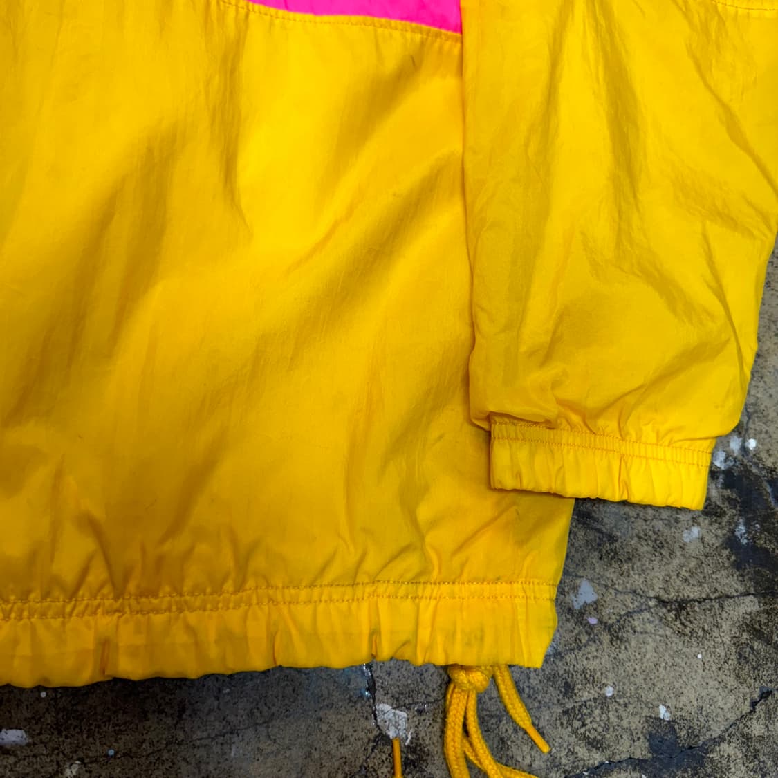 🎏 나이키 옐로우핑크 아노락 반집업 자켓 상품이미지3