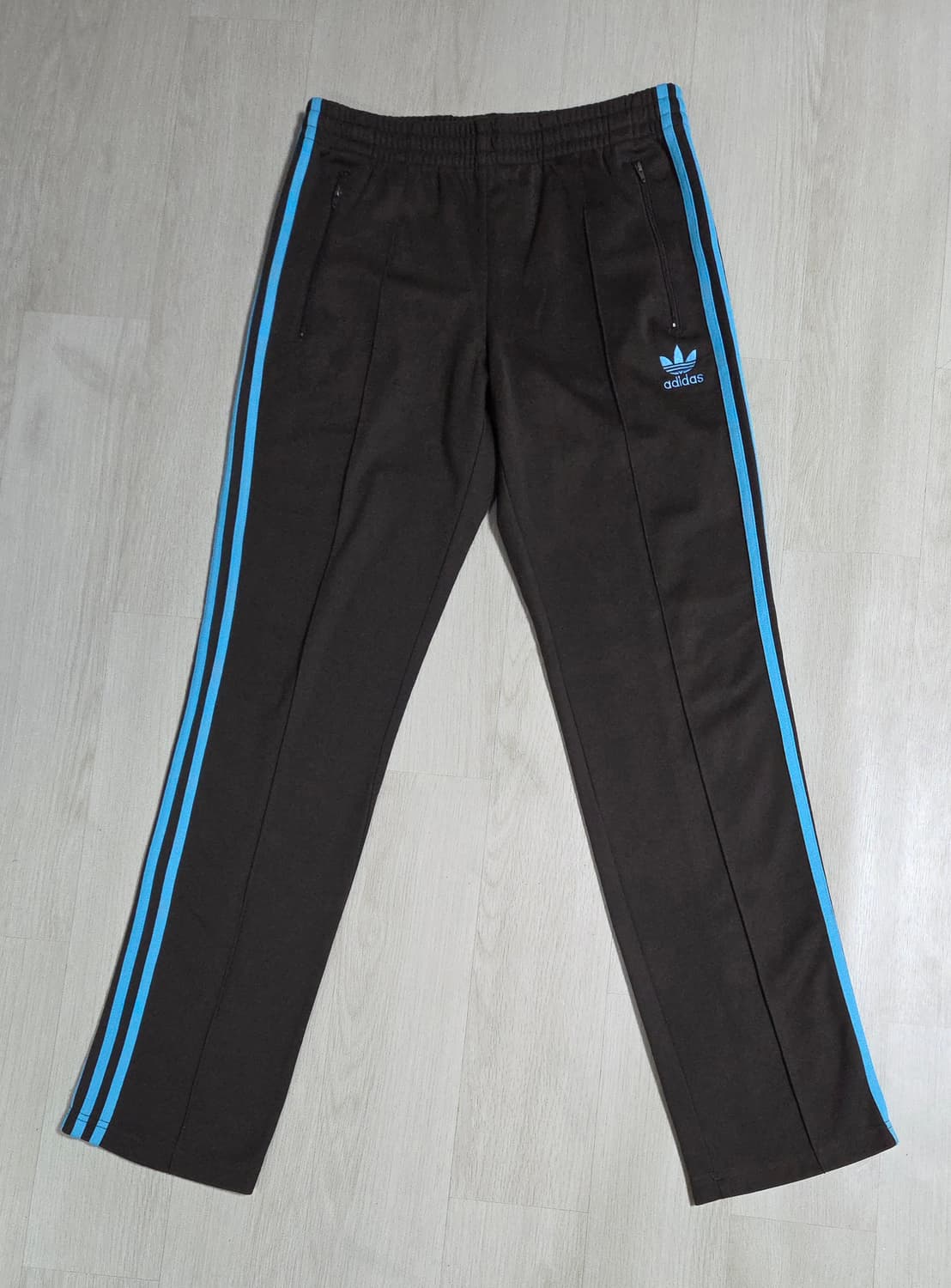 (착샷) 아디다스 유로파 트랙 팬츠  상품이미지1