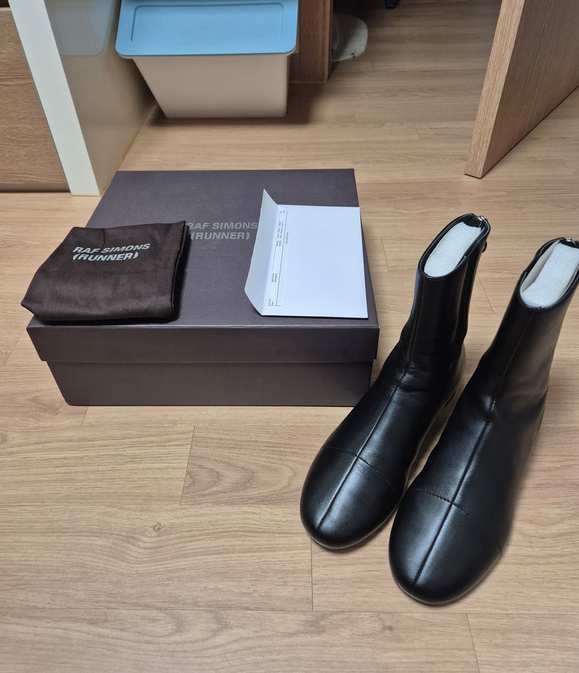 (41)라프시몬스 (러너) 2001-2 블랙 부츠 상품이미지1