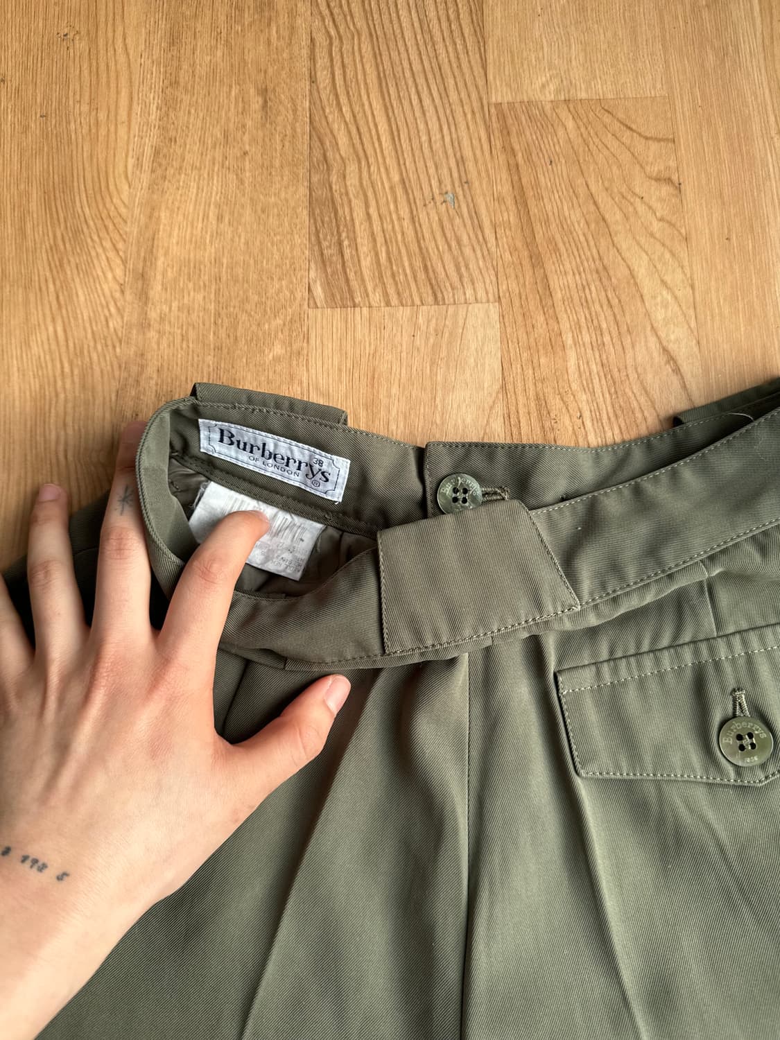 Burberry Shorts  상품이미지3