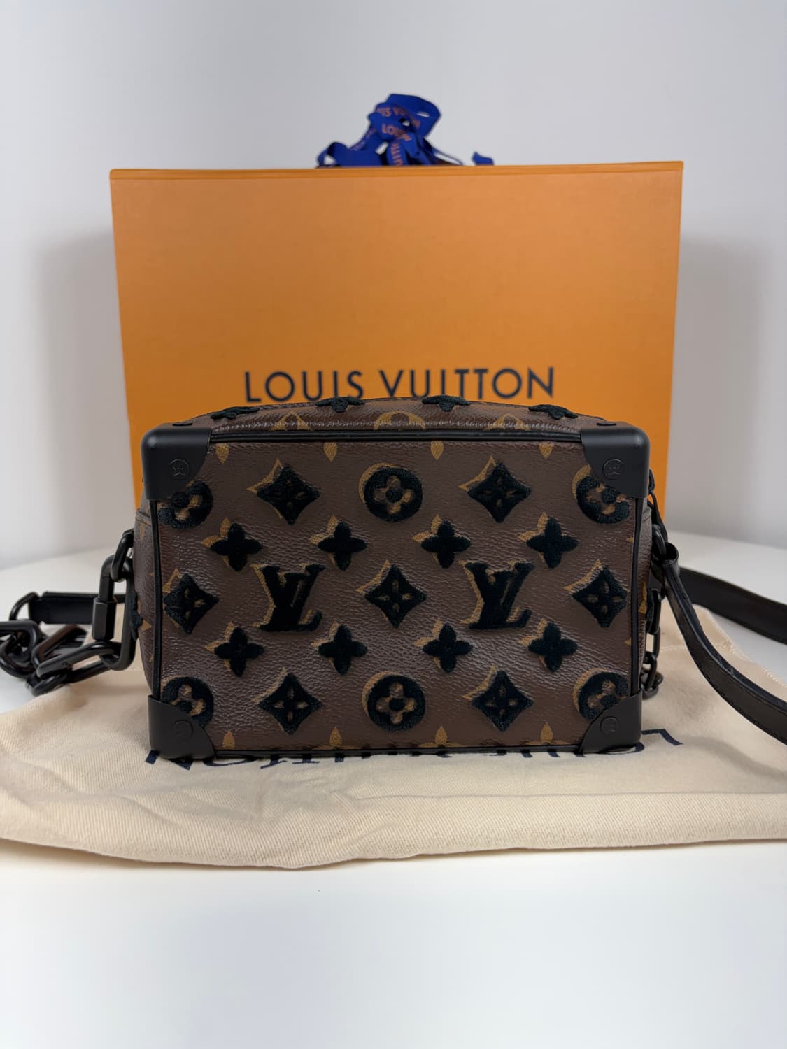 루이비통 M68970 소프트 트렁크 메신저백 크로스백 상품이미지5