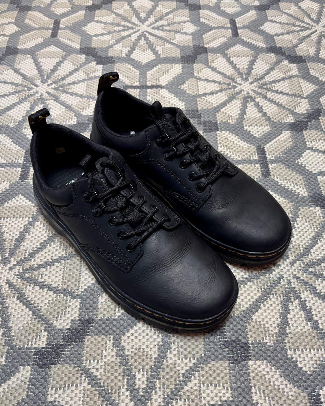 (260) 닥터마틴 리더 와이오밍 레더 유틸리티 슈즈 블랙 상품이미지1