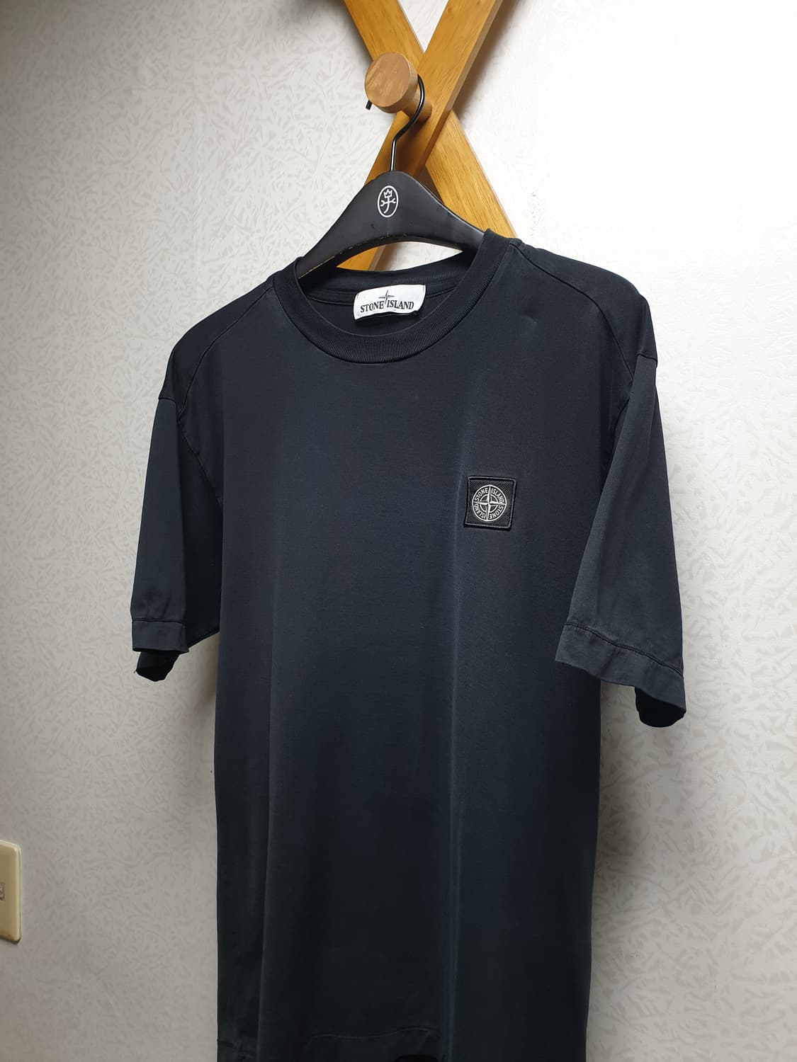 [90~95] 스톤아일랜드 블랙 반팔 티셔츠 상품이미지2