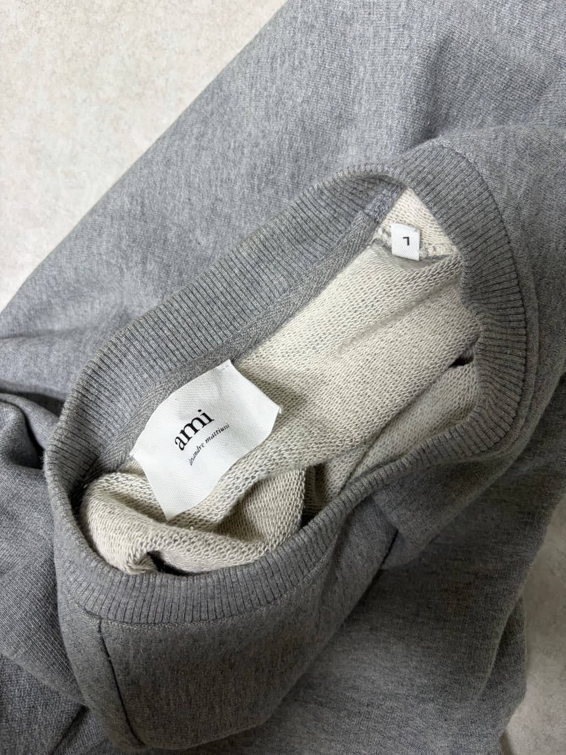 아미 맨투맨 상품이미지4