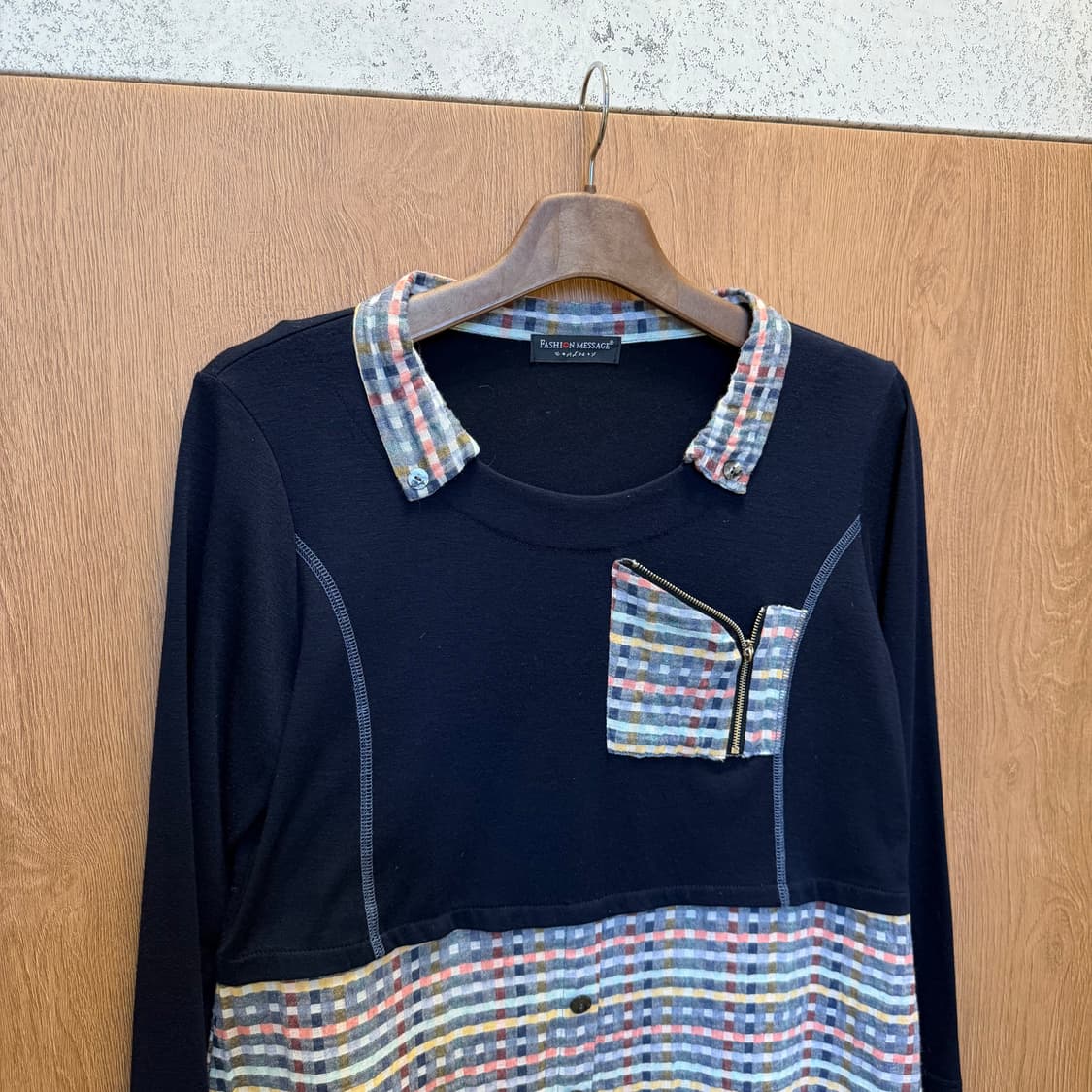 빈티지 롱슬리브 티셔츠 체크 배색 버튼업 지퍼 포켓 디테일 네이비 상품이미지3
