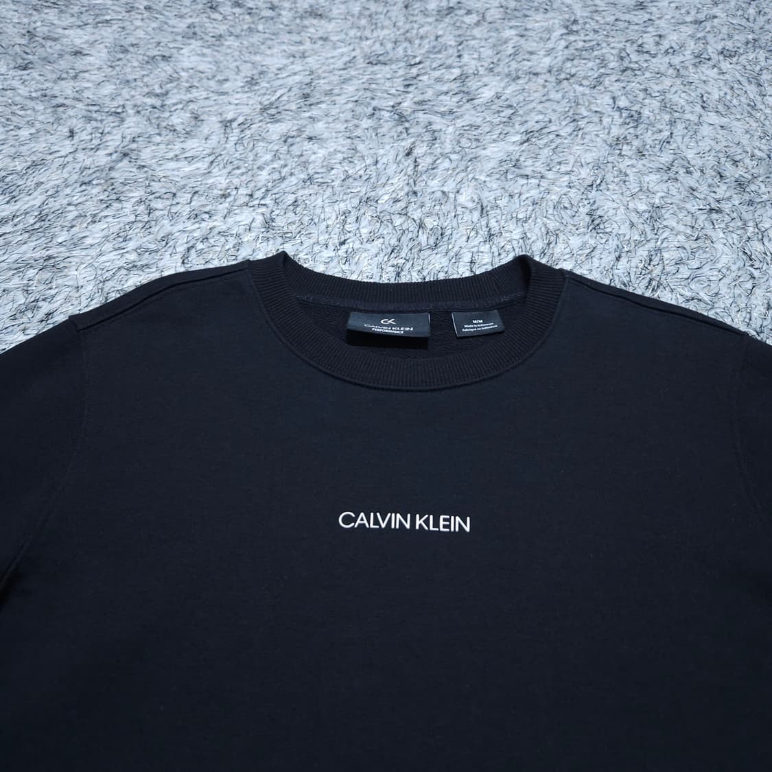 켈빈클라인CK) M 남자 블랙 맨투맨티셔츠 / 왕눈이샵 상품이미지3