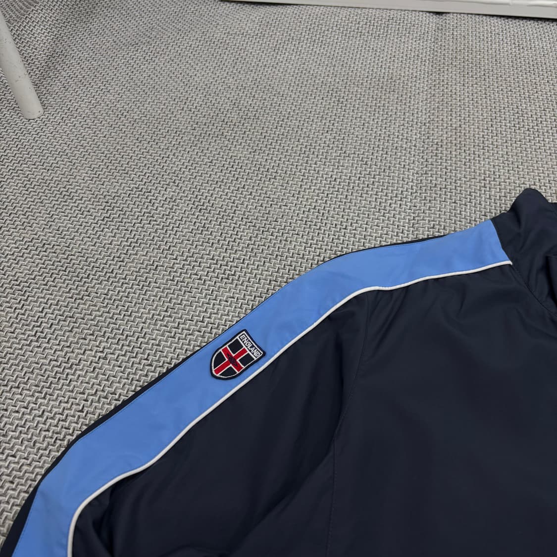 Umbro 잉글랜드 여성 바람막이 상품이미지4