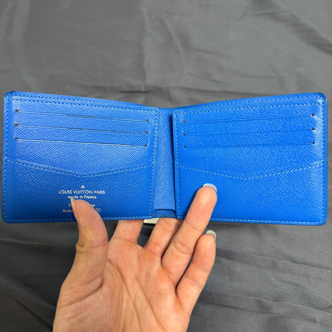 [새상품급.정품] 루이비통 이클립스 클라우드 반지갑 상품이미지4