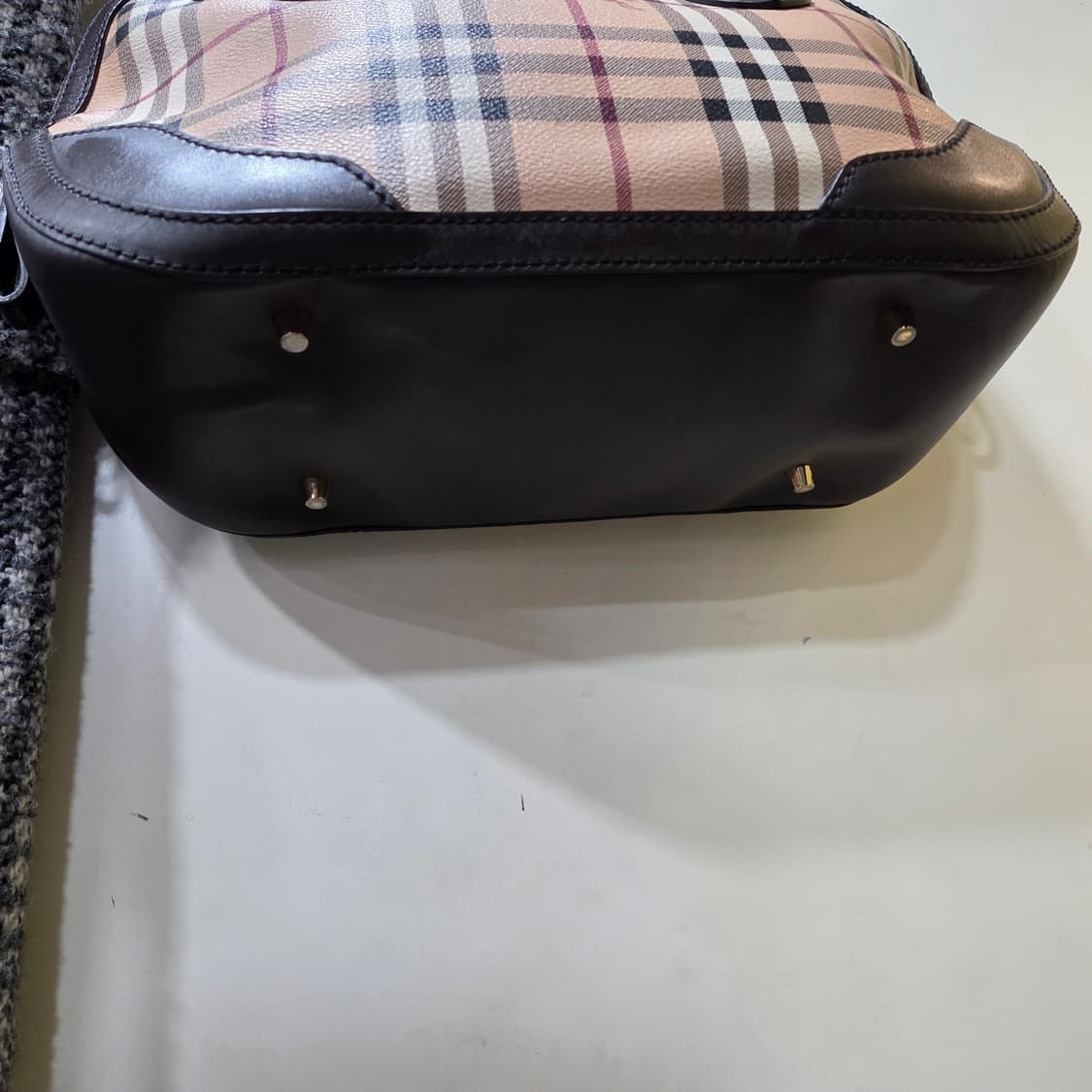 버버리 헤이마켓 토트 상품이미지3