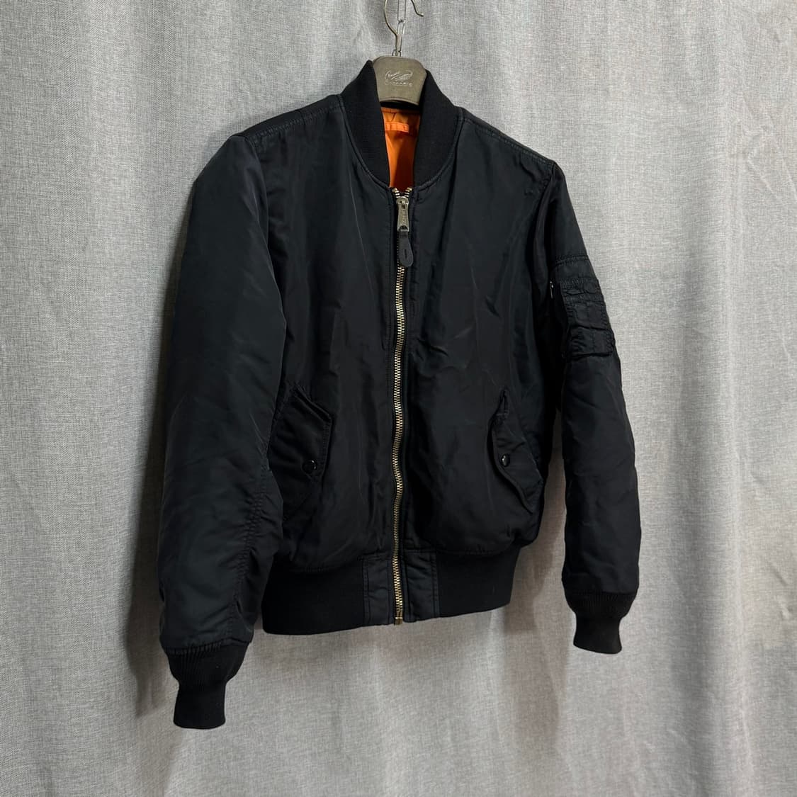 [S] 알파인더스트리 블랙 MA-1 항공점퍼 자켓 상품이미지2