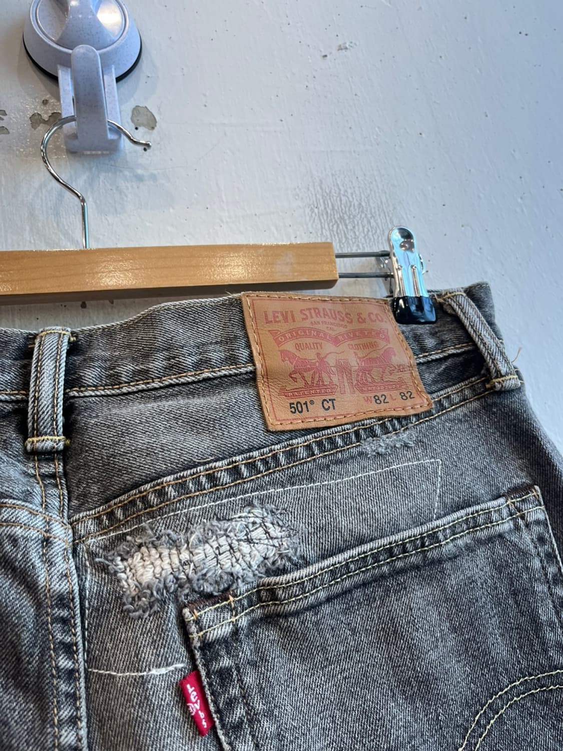 리바이스501CT 디스 워싱 블랙 데님팬츠 MADE IN MEXICO 상품이미지8