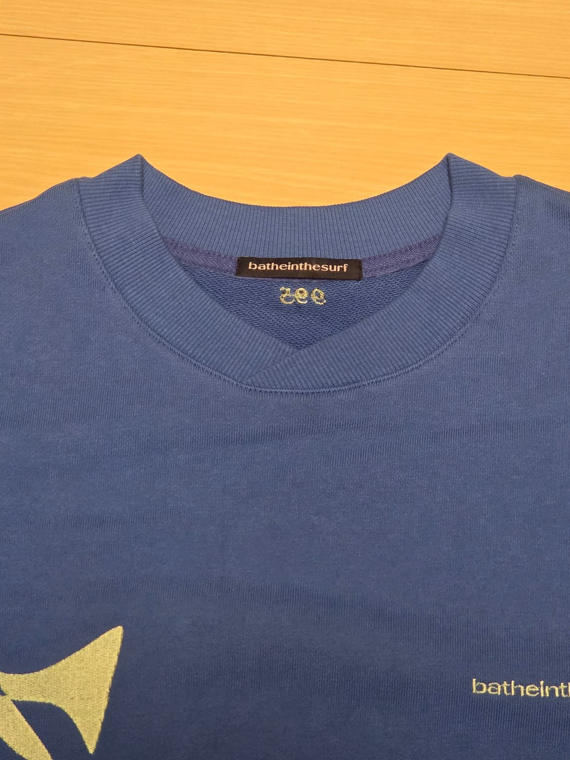 [2] batheinthesurf 맨투맨 블루 상품이미지4