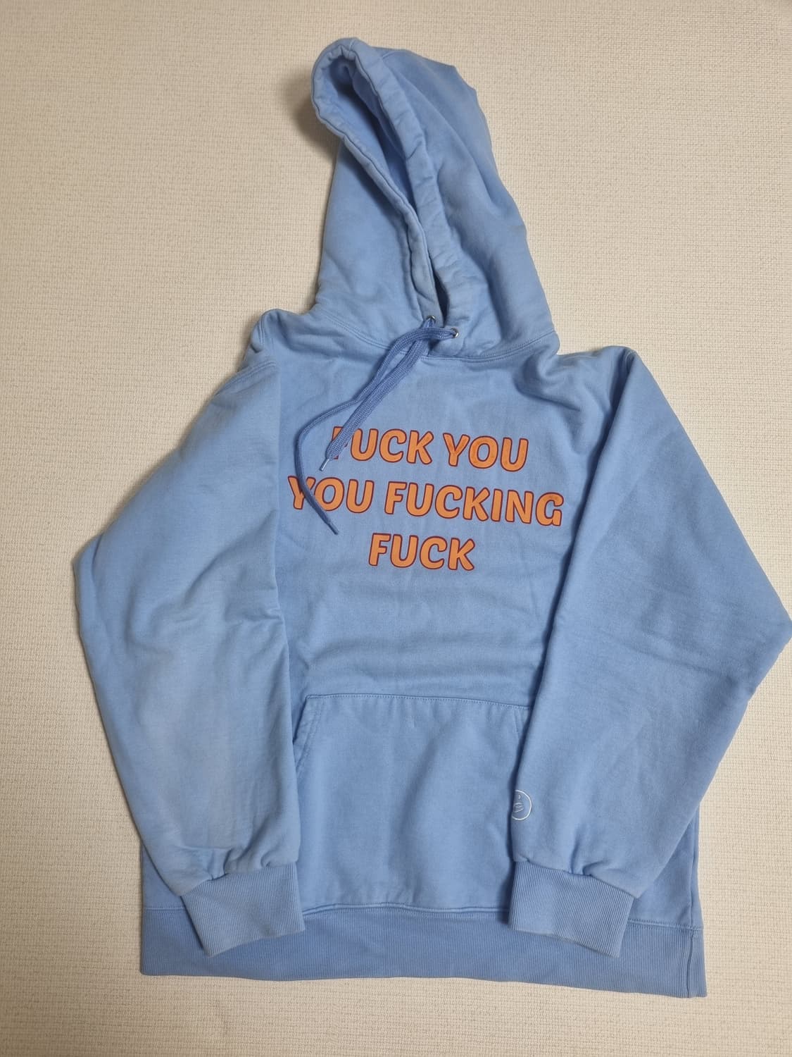 이지비지 레터링 프린팅 하늘색 후드티 xl사이즈 상품이미지1