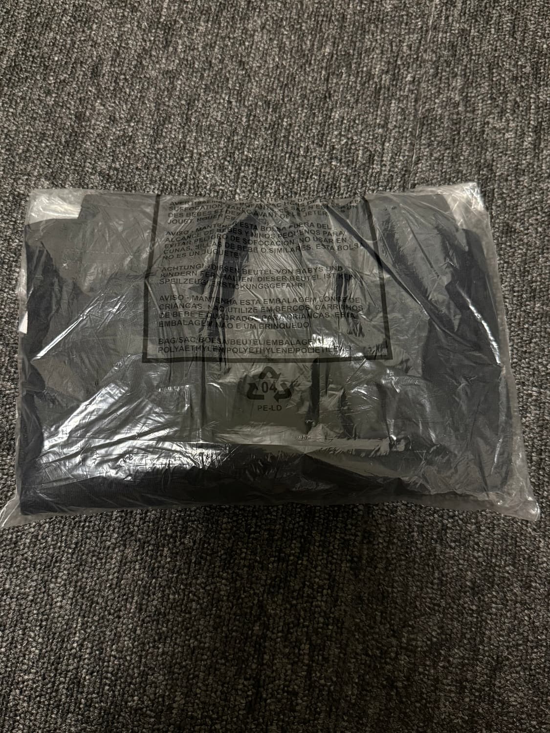 [M] 슈프림 아라키 Araki Orchid 롱슬리브 티 블랙 상품이미지2