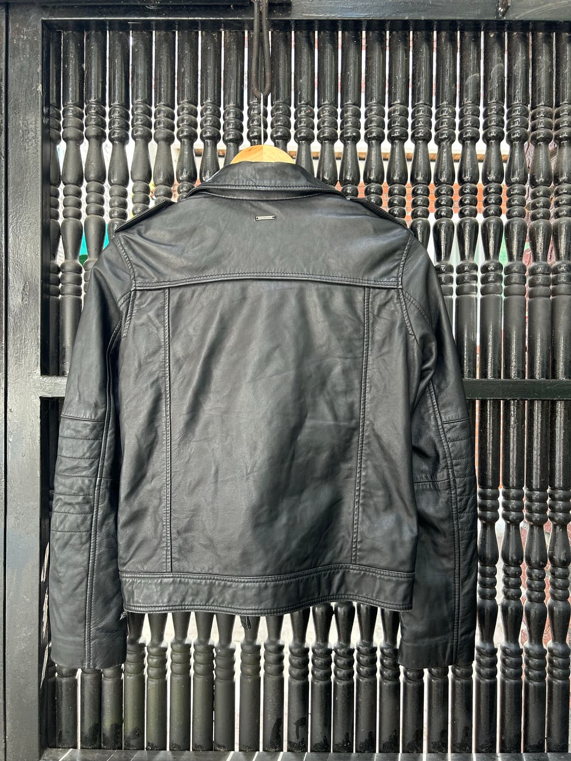 캘빈클라인   블랙컬러  램스킨  빈티지  라이더  자 상품이미지7