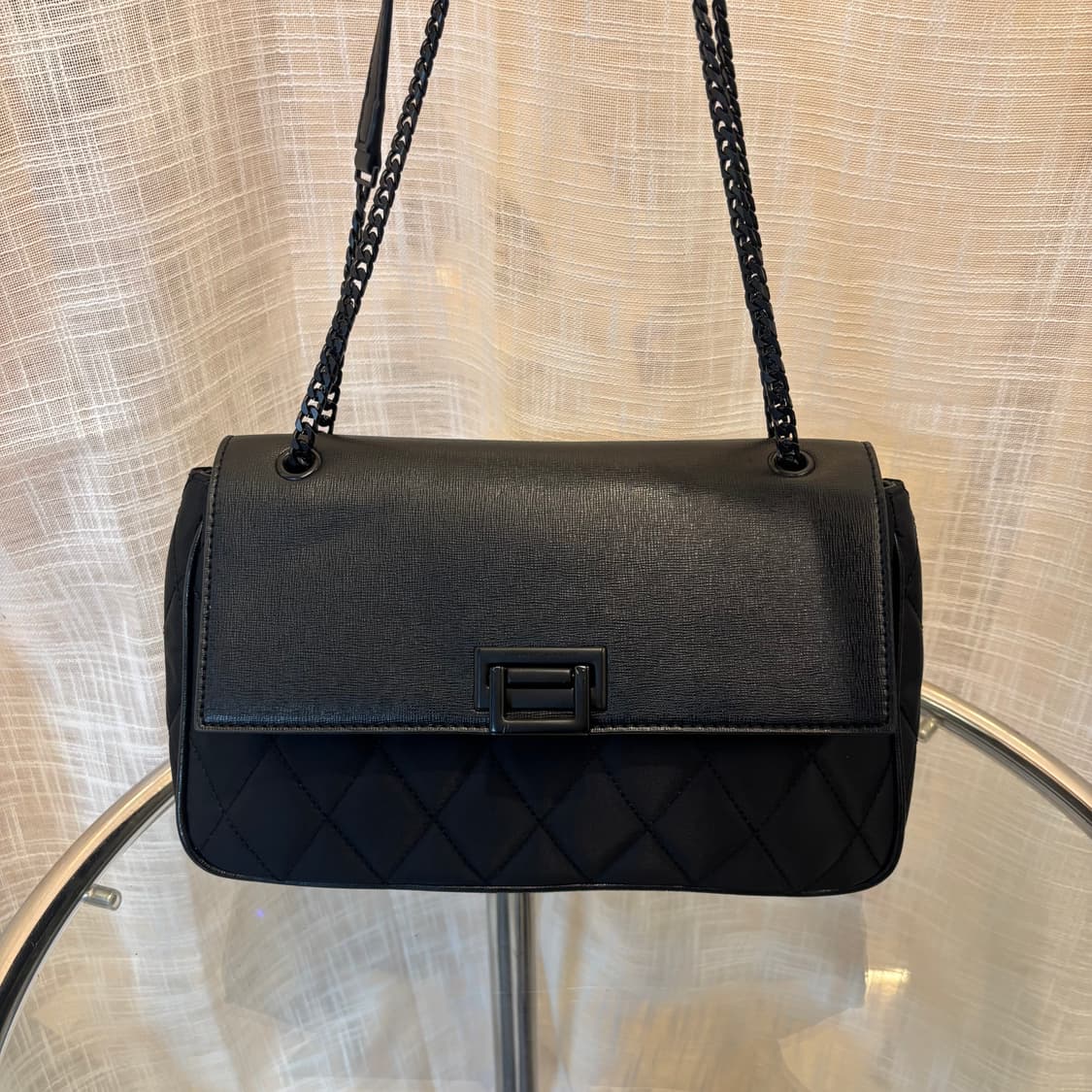 정품 찰스앤키스 퀄팅 숄더백     상품이미지3