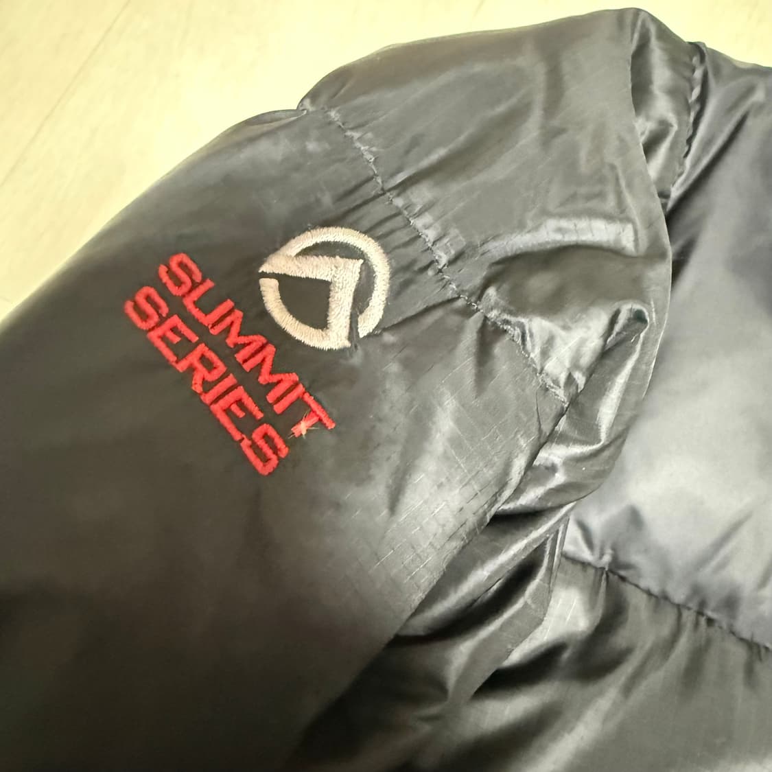 노스페이스 써밋 패딩 상품이미지3