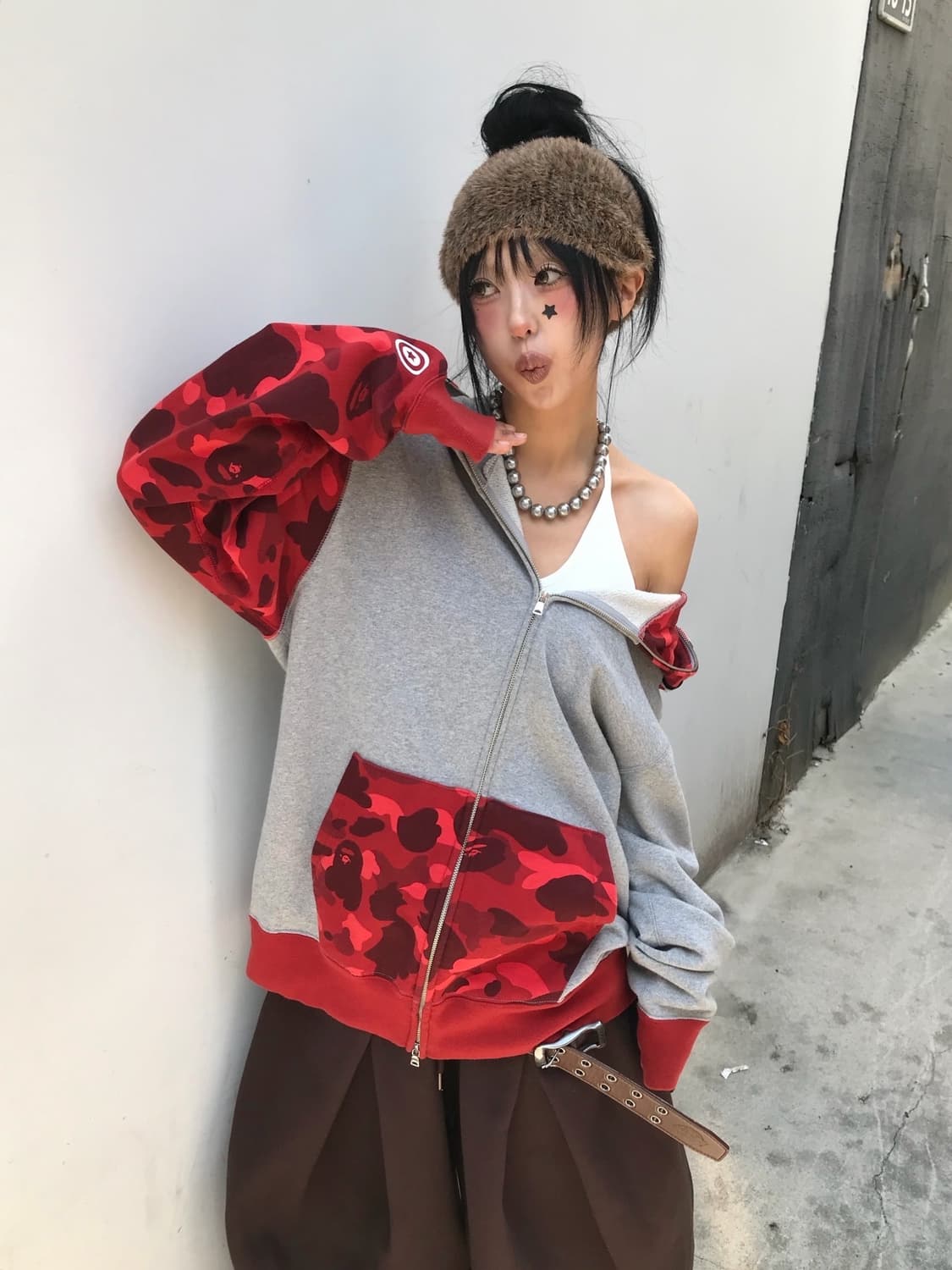 베이프 레드카모 샤크 투웨이 후드집업 상품이미지4