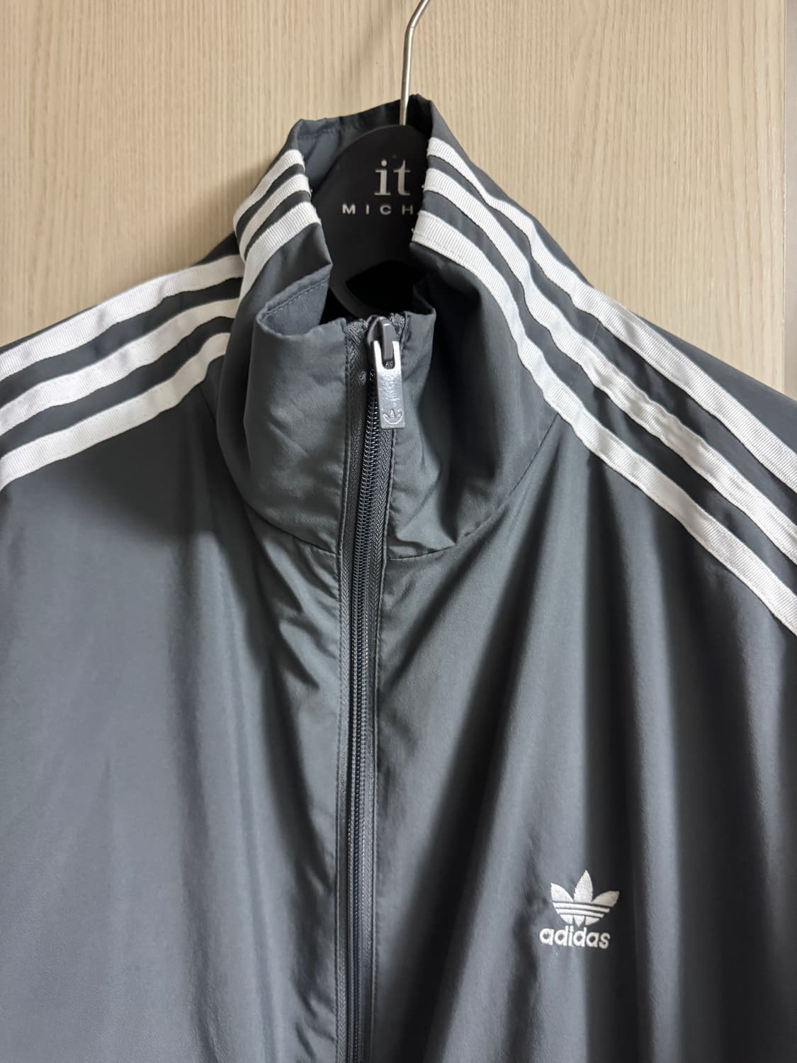 아디다스 아딜레니움 바람막이 자켓(L사이즈) 상품이미지2