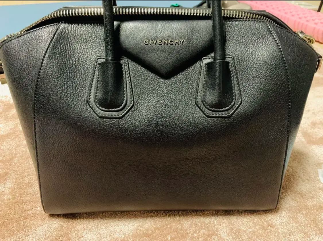 지방시 안티고나 라지 블랙 판매 상품이미지1